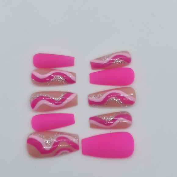Pink Swirl Press on Nails - Picture 8 of 8
